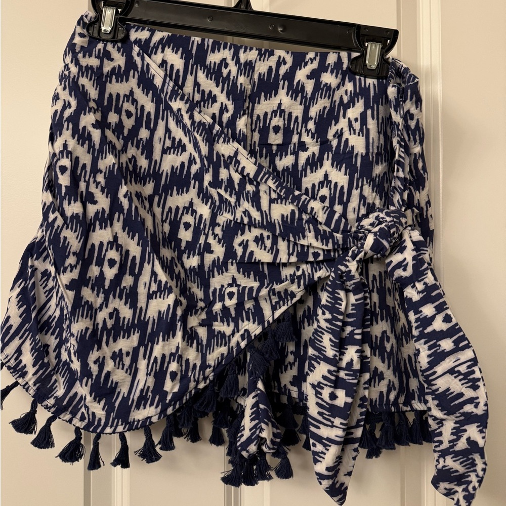 Zara Blue and White Patterned Wrap Skort
